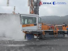 Máy khoan quay Tricon R880L.