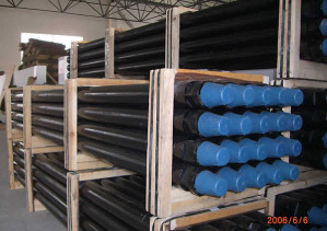 Dth Water Well Drill Rod 3-1/2 &quot;Api tiêu chuẩn Reg 114mm Od 4.5 inch