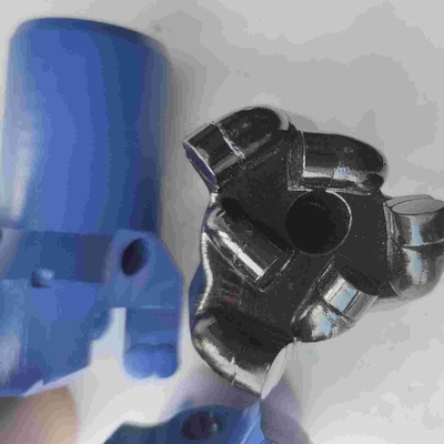 Mũi khoan Pdc không lõi 3 cánh / lưỡi dao lõm để khoan khai thác