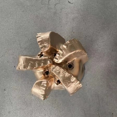 8-1/2 &quot;IADC M323 Oil Well PDC Drill Bit với thân ma trận cho đá cứng