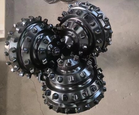 17 1 /2 '' Khoan giếng nước Tricon Rock Bit Ba hình nón để khoan
