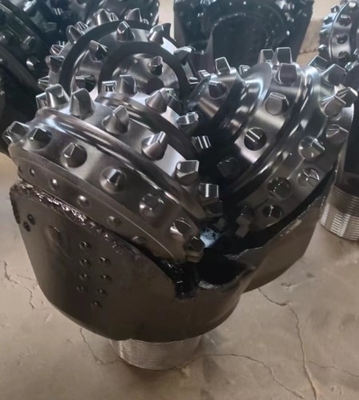 14 3/4 Iadc517 Răng thép Api Tricon Bit Hard Rock Vòng bi mở hoặc kín