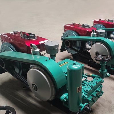 Máy bơm bùn kiểu BW có thiết kế nhỏ gọn với đường nhấp 70mm và kích thước tổng thể 1450×745×970