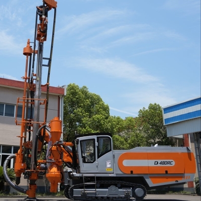 Máy khoan lỗ nổ được gắn trên bề mặt để khai thác kim loại quý và thổi