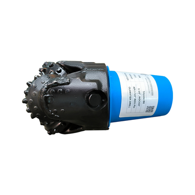 5 3/8 "Bọc mạch máu cứng Tricone khoan bit IADC 537